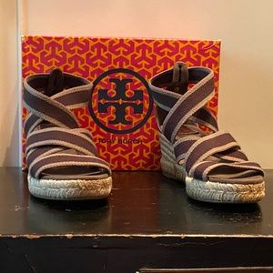 Tory Burch Strappy Espadrille wedge, size 9